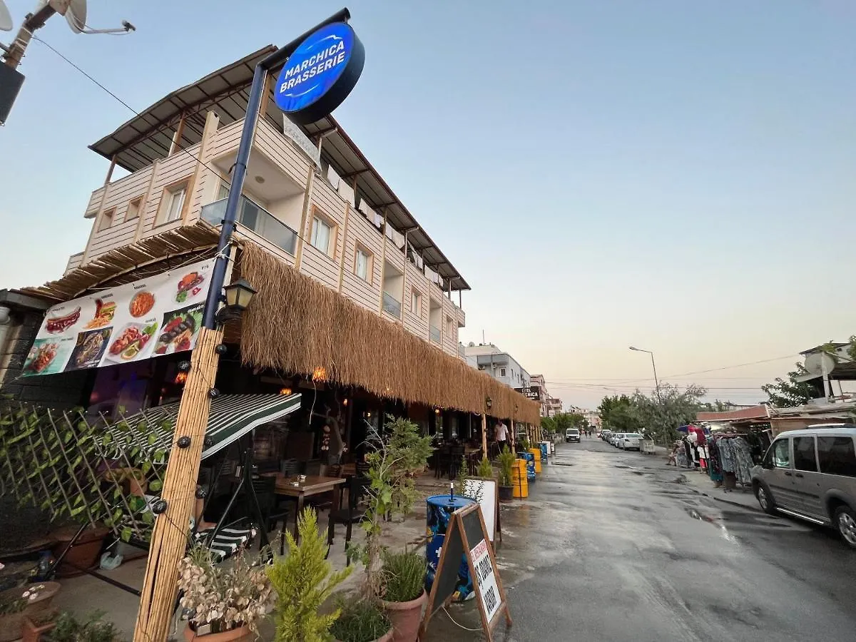Otel Marchica Gümüldür 3*,